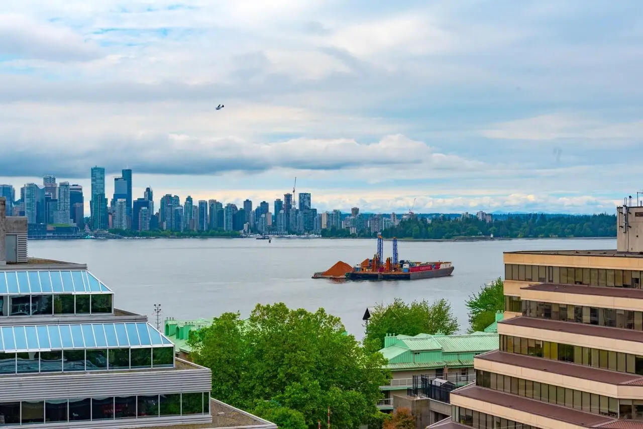 712 175 W 1ST STREET, North Vancouver BC V7M 3N9