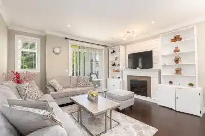 64 6383 140 STREET, Surrey BC V3W 0E9