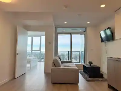 1905 10333 133 STREET, Surrey BC V3T 0V1