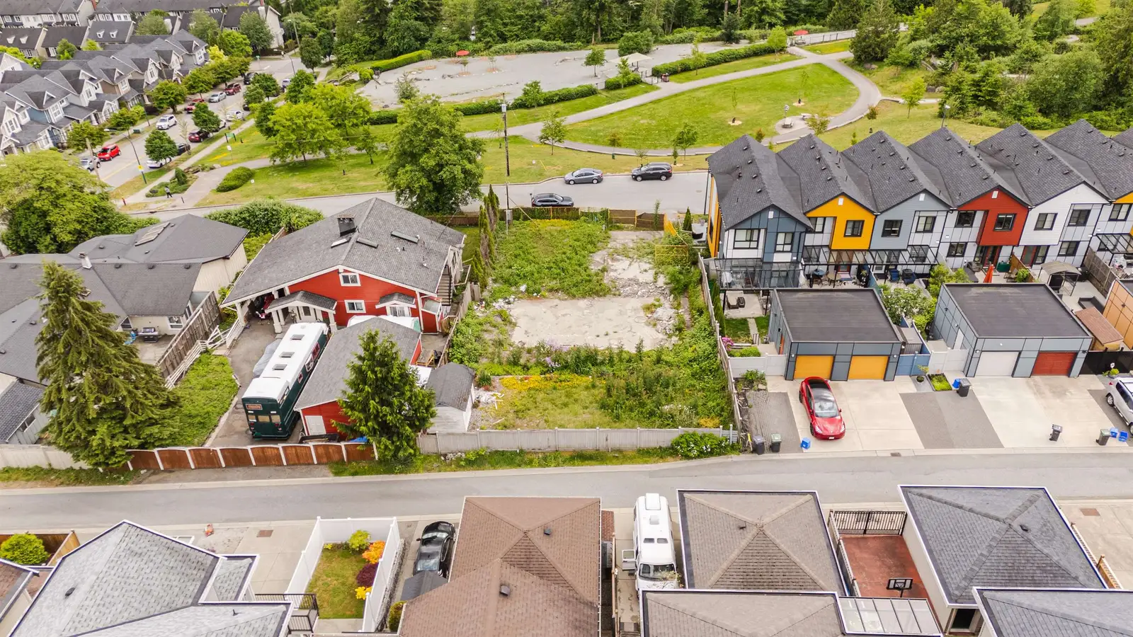 3429 ROXTON AVENUE, Coquitlam BC V3B 3H7