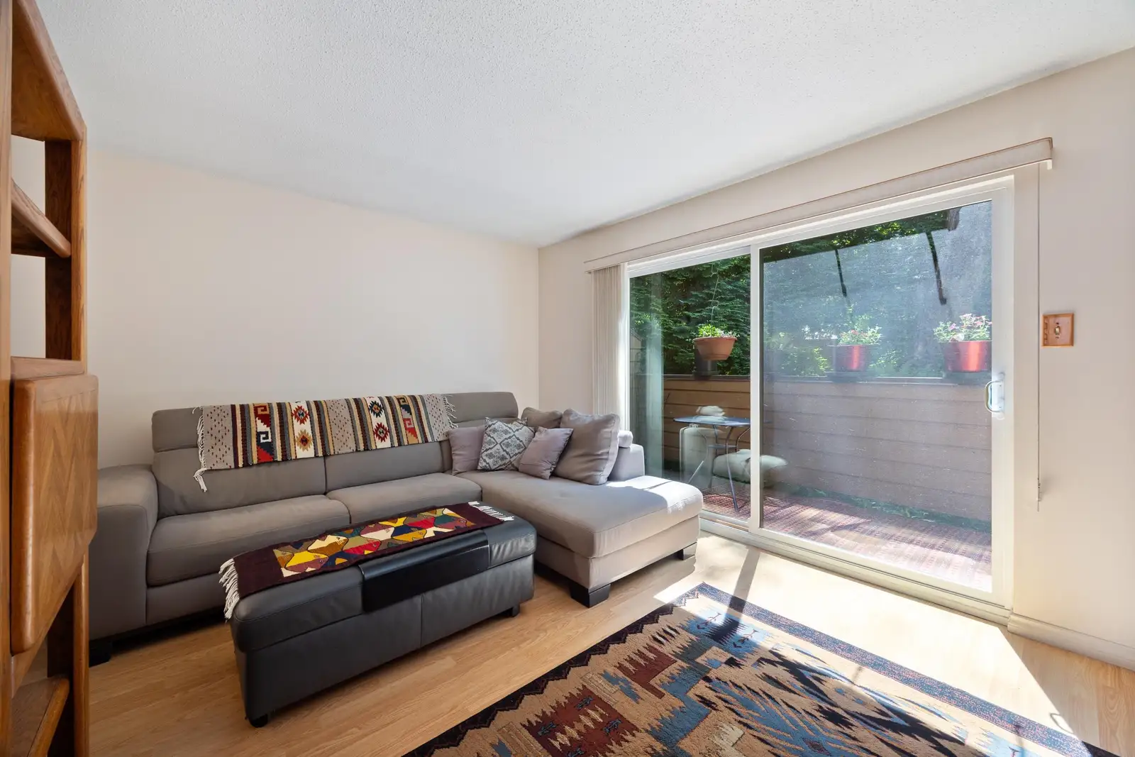 4384 GARDEN GROVE DRIVE, Burnaby BC V5G 4G6