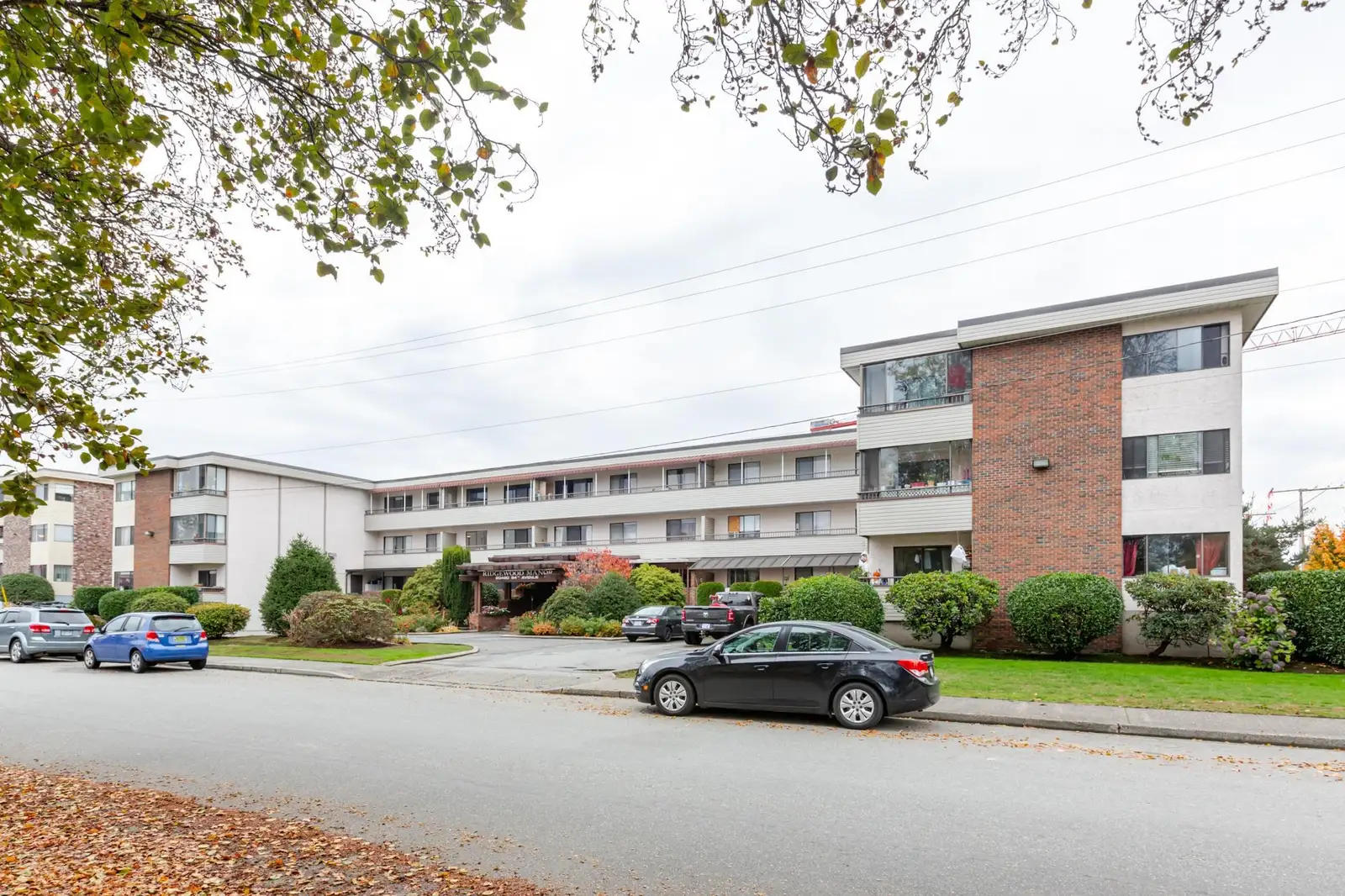 214 20420 54TH AVENUE, Langley BC V3A 6N6