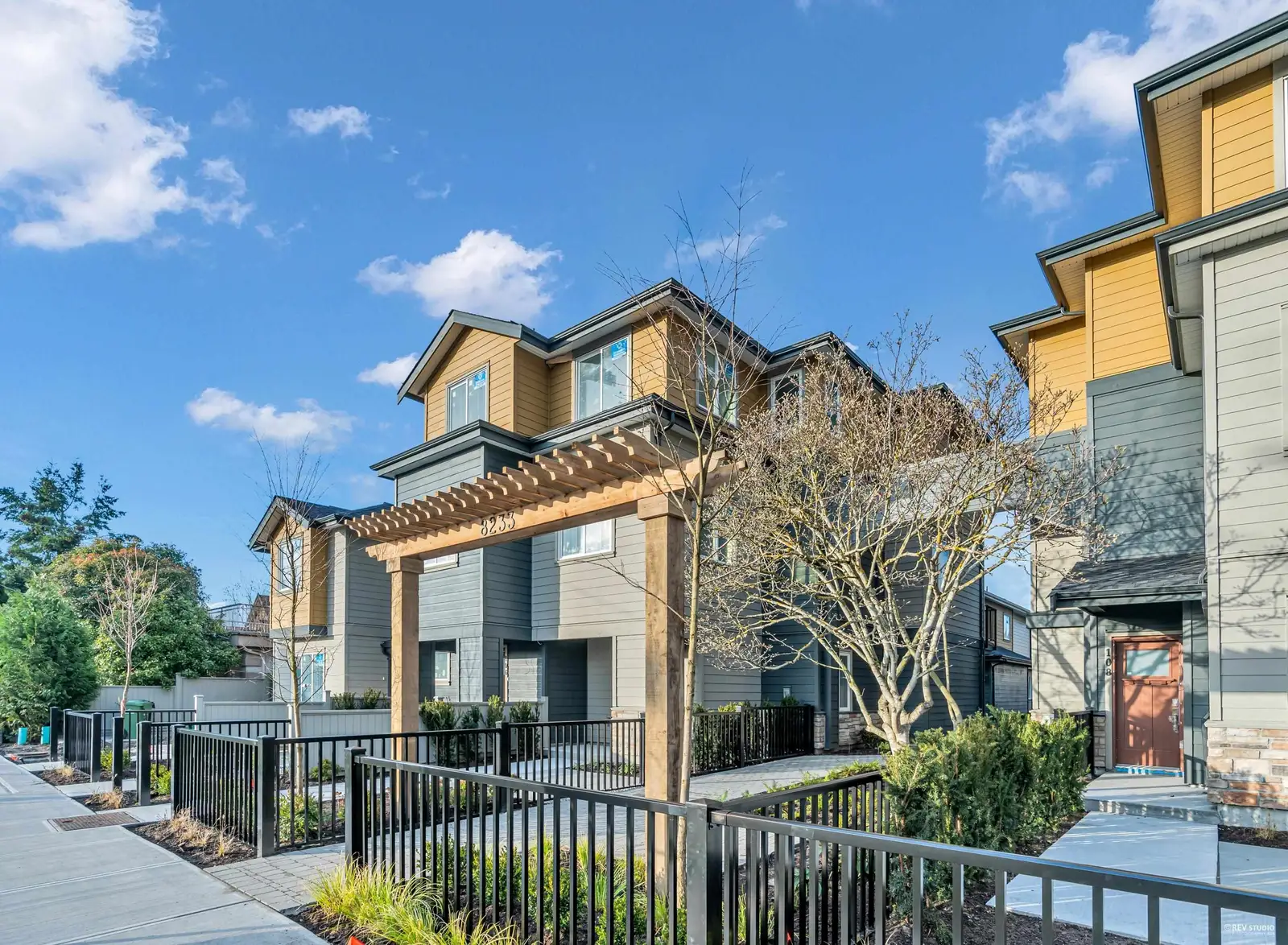 102 8233 WILLIAMS ROAD, Richmond BC V7A 1G4