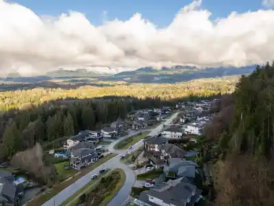 11000 CARMICHAEL STREET, Maple Ridge BC V2W 0H3