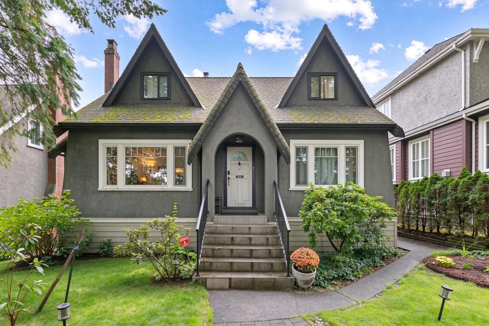 2923 W 32ND AVENUE, Vancouver BC V6L 2B8
