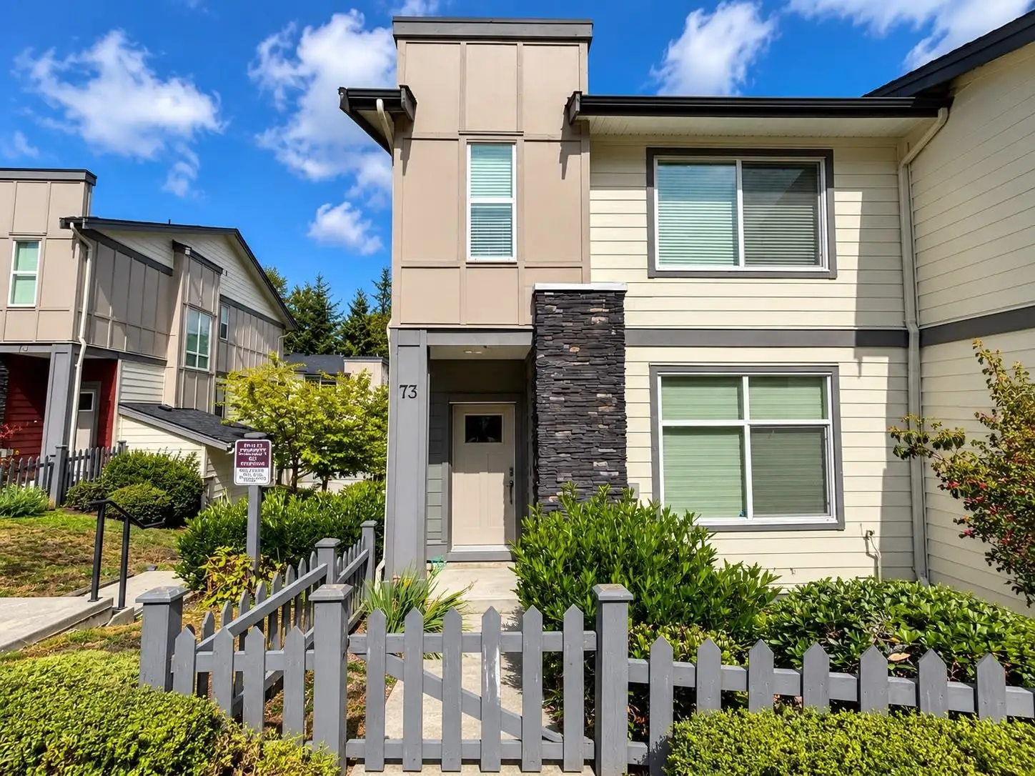 73 15665 MOUNTAIN VIEW DRIVE, Surrey BC V3Z 0W8