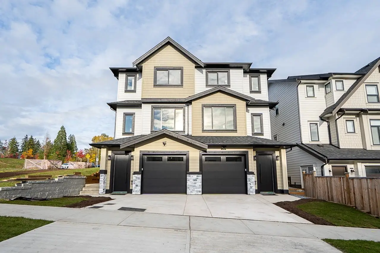 101 1840 165A STREET, Surrey BC V3Z 9X5