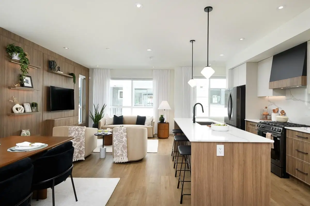 8 7574 207 STREET, Langley BC V2Y 2A5