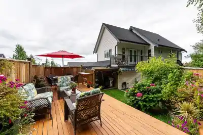 1461 DAYTON STREET, Coquitlam BC V3E 3H2