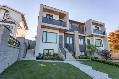 2 5459 FORGLEN DRIVE, Burnaby BC V5H 3K8