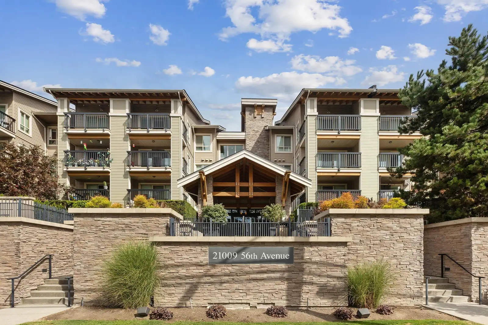 426 21009 56 AVENUE, Langley BC V3A 0C9