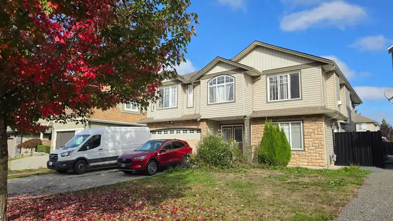 26905 25A AVENUE, Langley