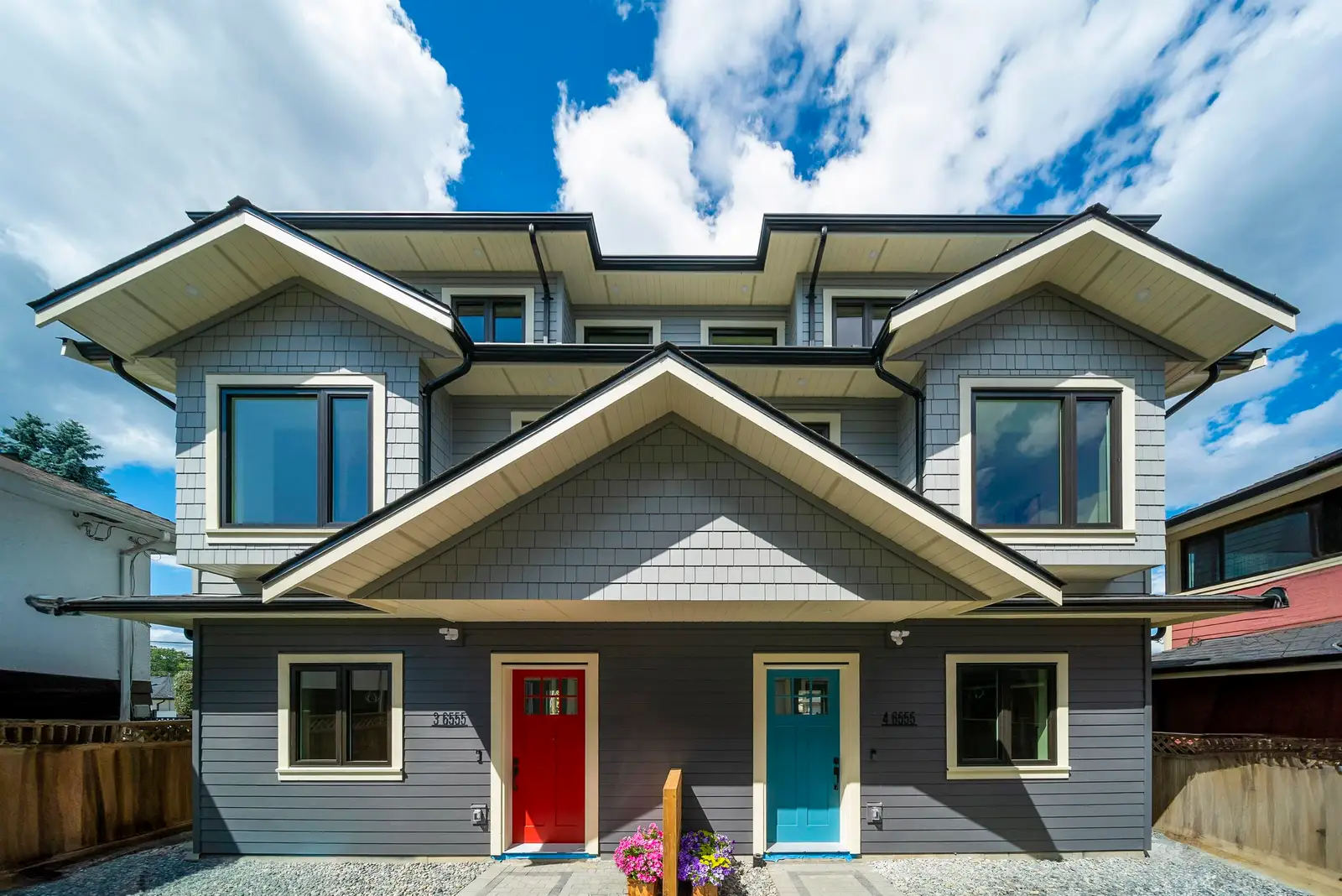 4 6555 CARNEGIE STREET, Burnaby BC V5B 1Y2