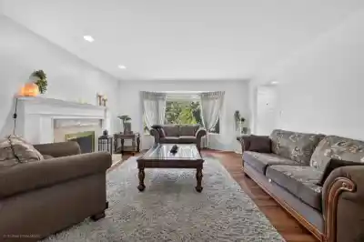 12460 63A AVENUE, Surrey BC V3X 2C7