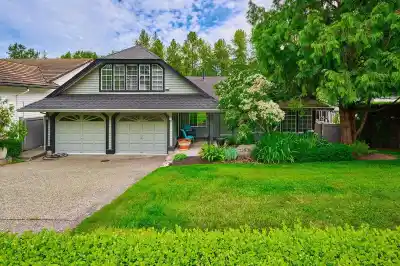 23635 108 LOOP, Maple Ridge BC V2W 1B2