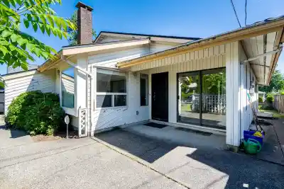 6094 WALKER AVENUE, Burnaby BC V5E 3B4