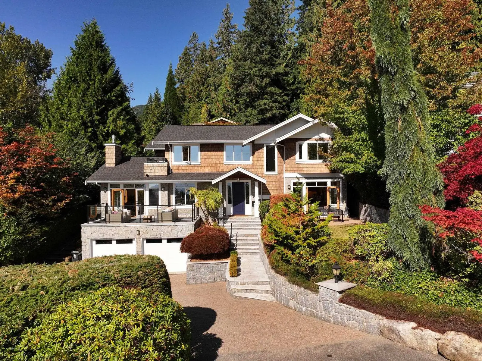 4812 SKYLINE DRIVE, North Vancouver BC V7R 3J3