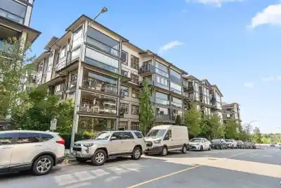 302 8561 203A STREET, Langley BC V2Y 3R1