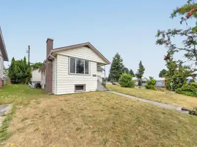 319 E EIGHTH AVENUE, New Westminster BC V3L 4K5