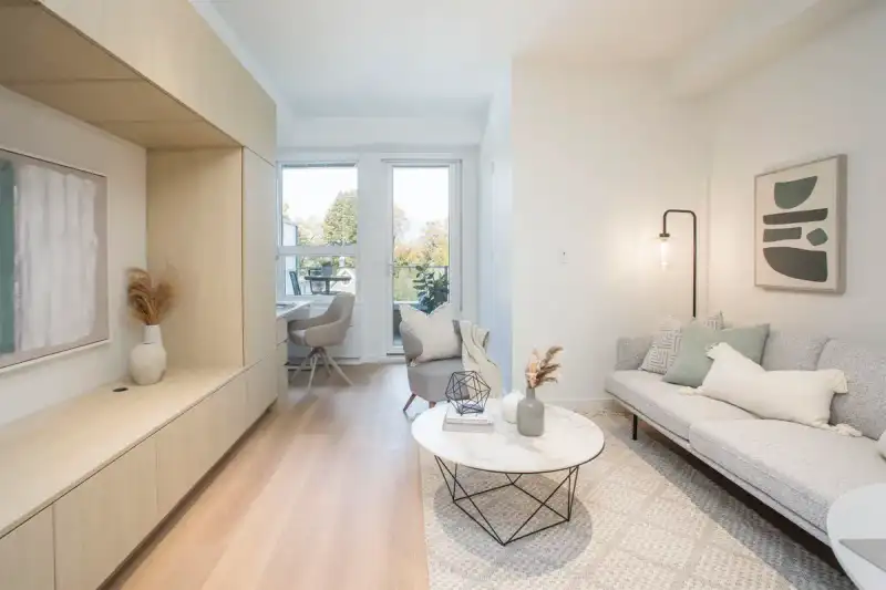 426 2471 ST. GEORGE STREET, Vancouver