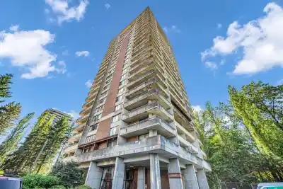 1104 3737 BARTLETT COURT, Burnaby BC V3J 7E3