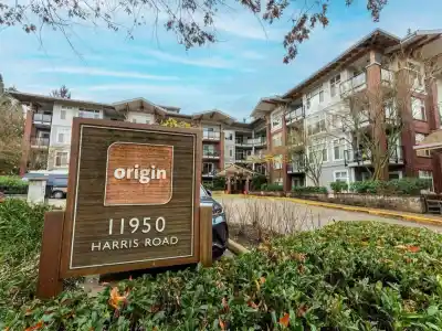 204 11950 HARRIS ROAD, Pitt Meadows BC V3Y 0B7