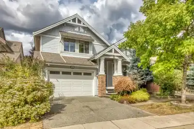 106 CRANBERRY COURT, Port Moody BC V3H 0C4