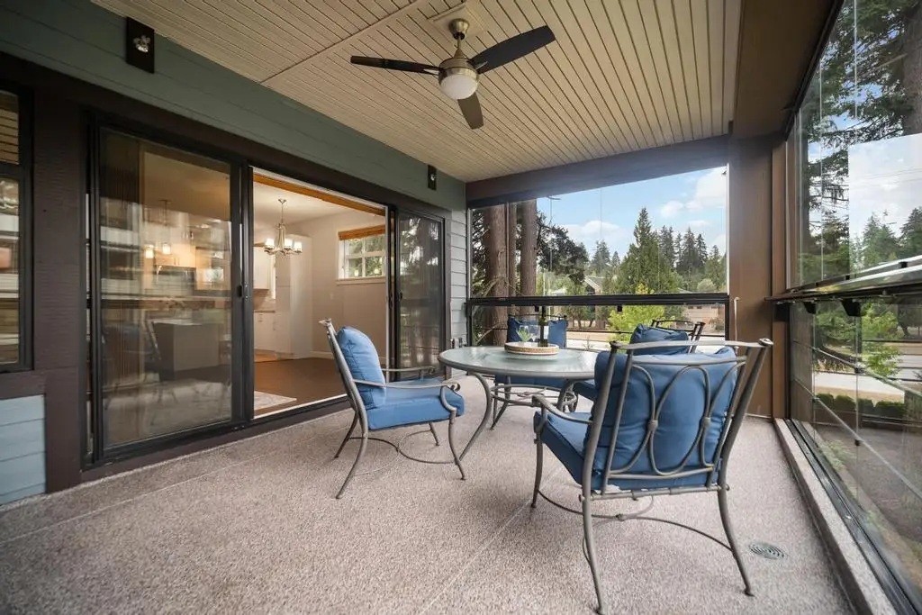 306 3535 146A STREET, Surrey BC V4P 0H2