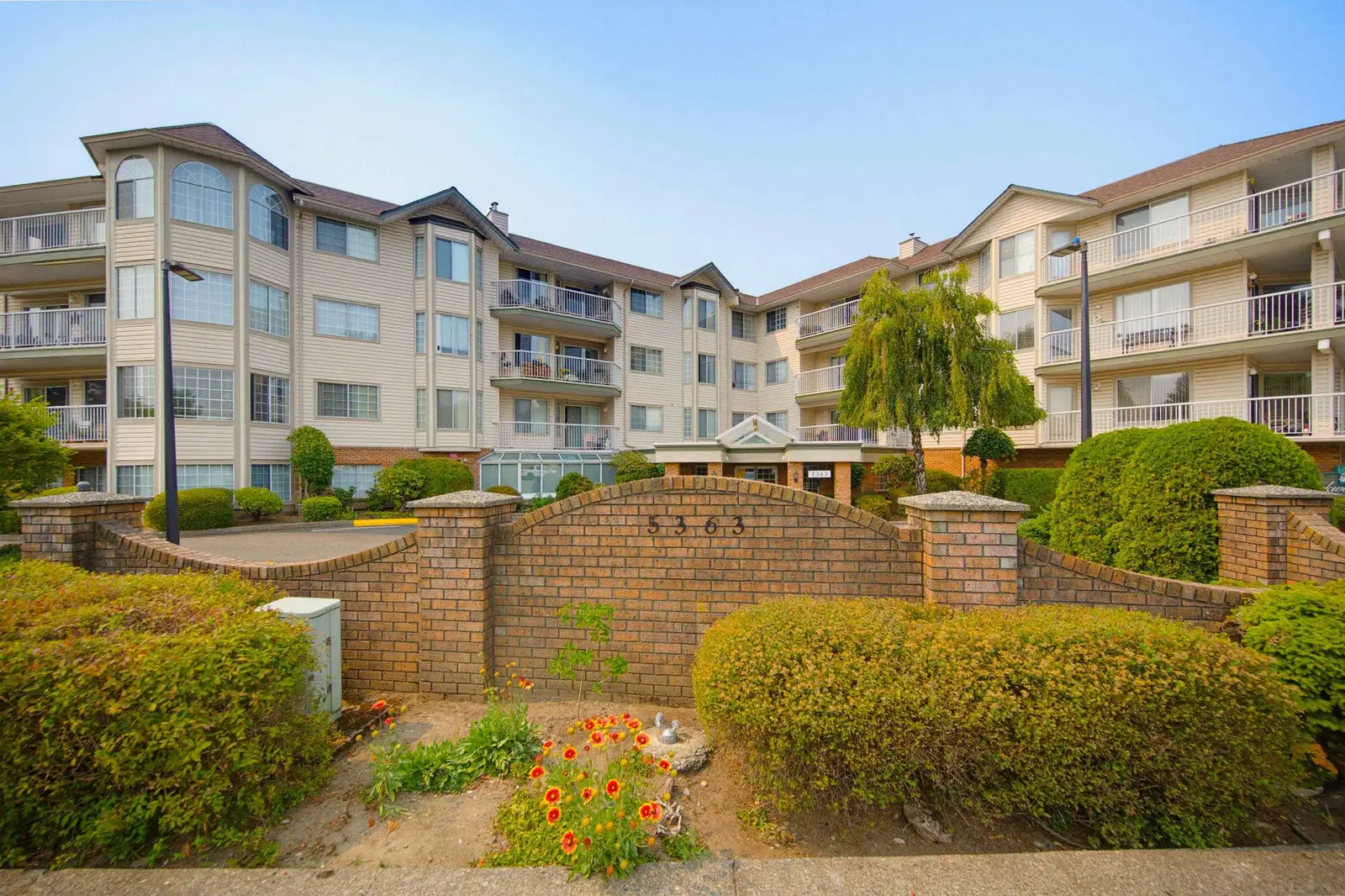 210 5363 206 STREET, Langley BC V3A 2C5