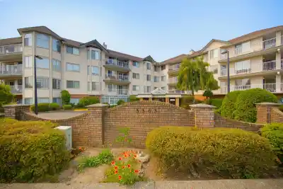 210 5363 206 STREET, Langley BC V3A 2C5