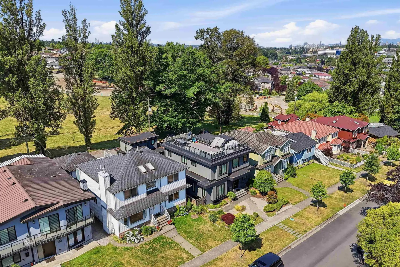 3287 MATAPAN CRESCENT, Vancouver BC V5M 4A9