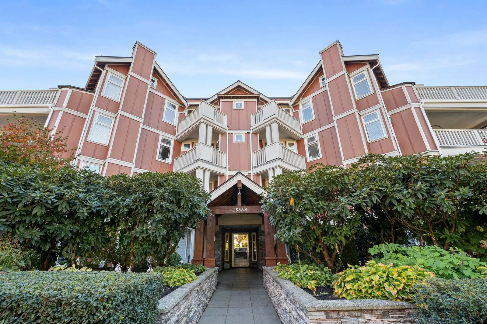 308 15368 16A AVENUE, Surrey BC V4A 1S9