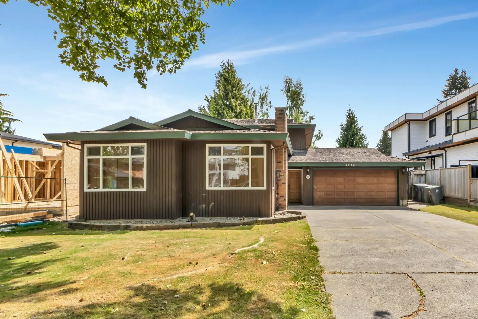 12881 CARLUKE CRESCENT, Surrey BC V3V 6Y9