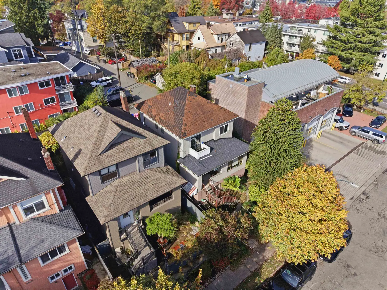 2833 QUEBEC STREET, Vancouver BC V5T 3A8