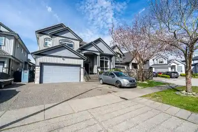12761 60A AVENUE, Surrey BC V3X 0A1