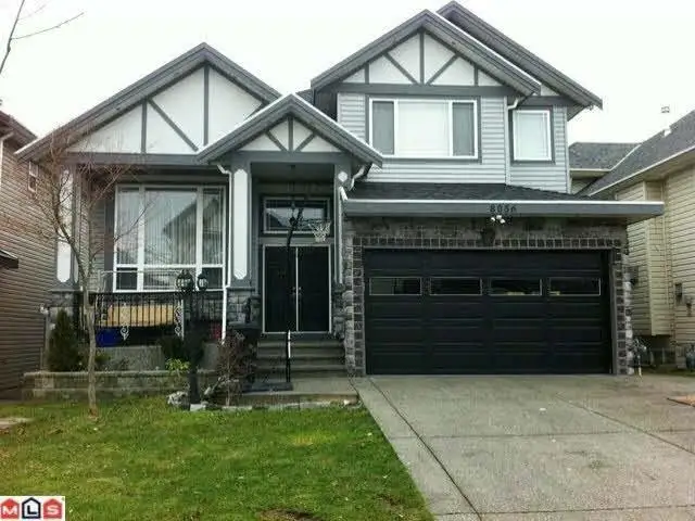 8056 135A STREET, Surrey BC V3W 1R4