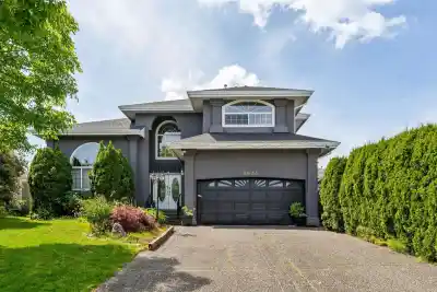5933 137A STREET, Surrey BC V3X 3K9