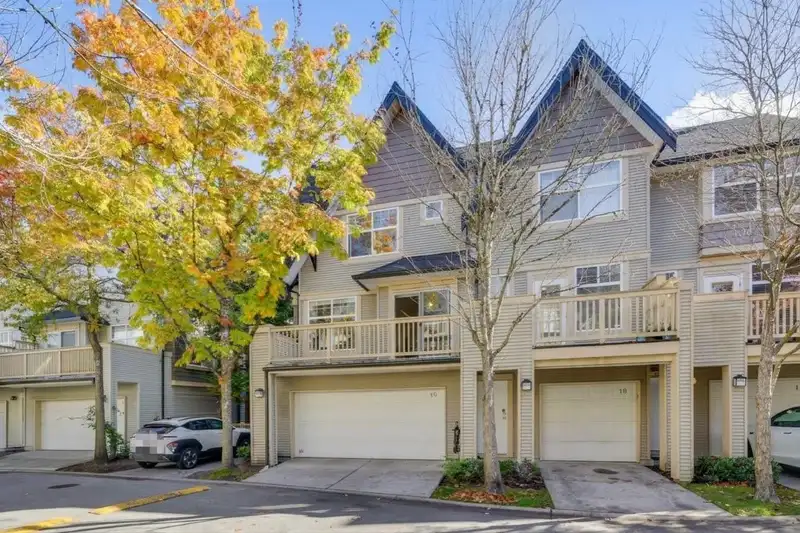 19 3711 ROBSON COURT, Richmond