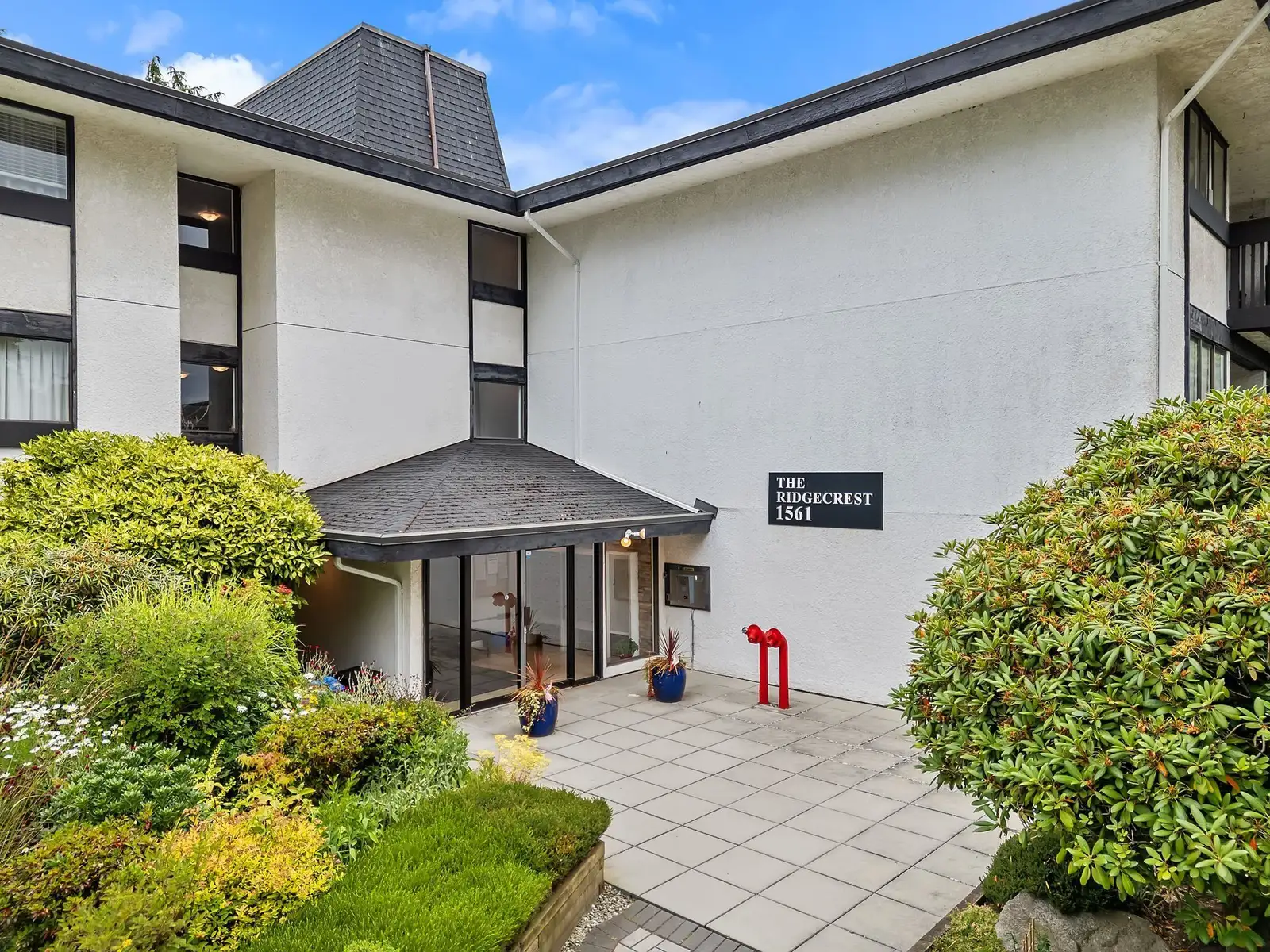 318 1561 VIDAL STREET, White Rock BC V4B 5A7