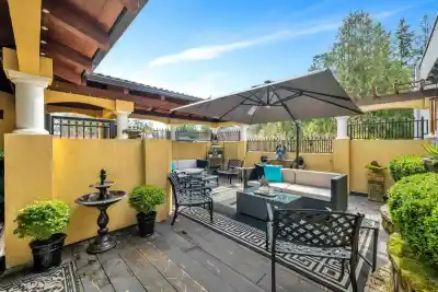 12852 16 AVENUE, Surrey BC V4A 1N6
