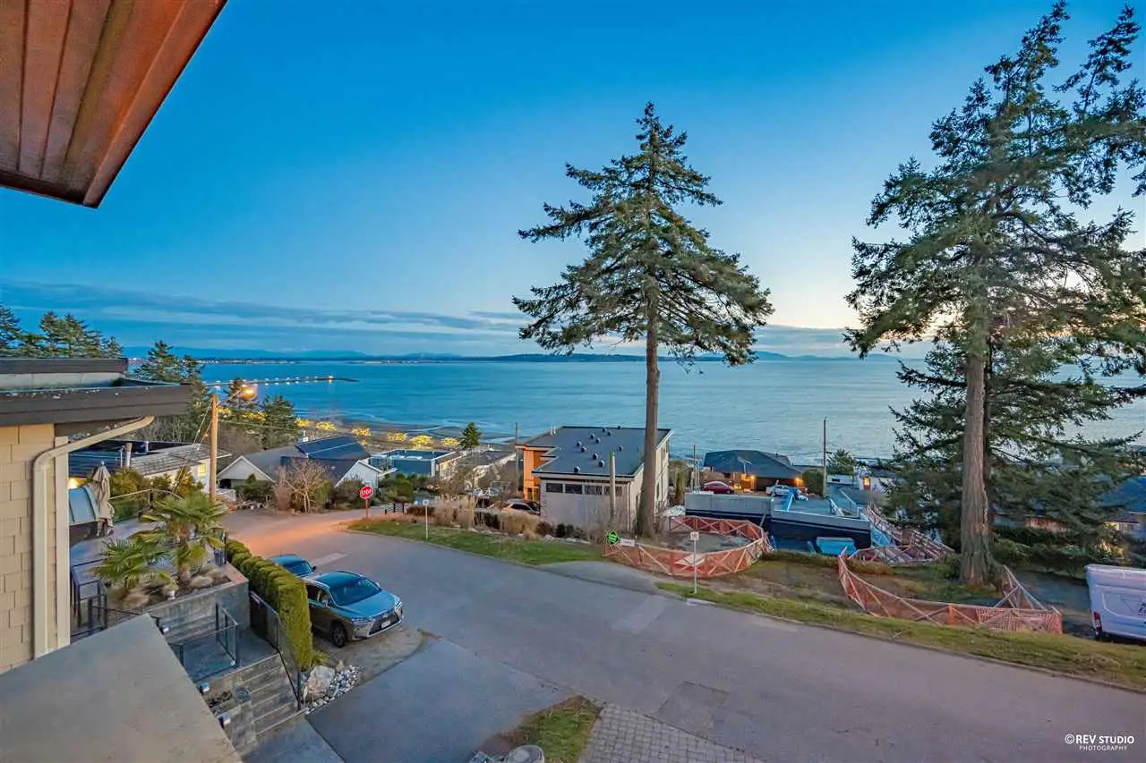 14523 MAGDALEN AVENUE, White Rock BC V4B 2X5