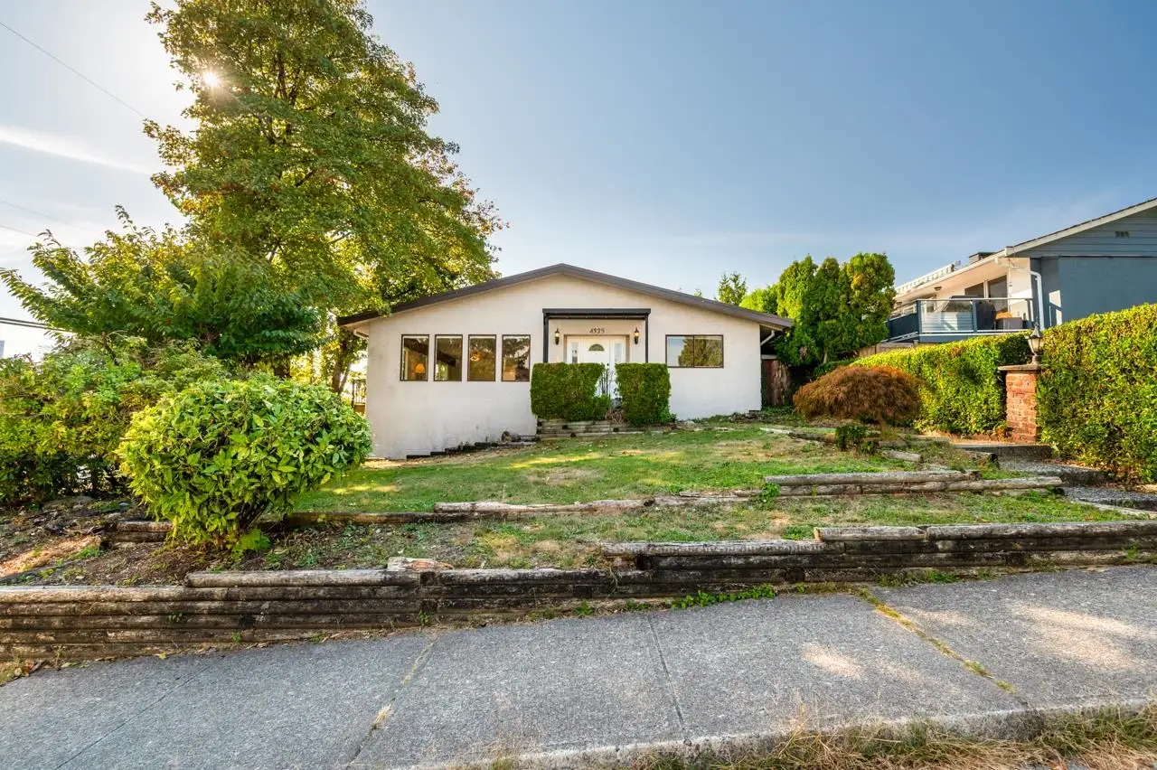 4325 MAHON AVENUE, Burnaby BC V5G 3R4