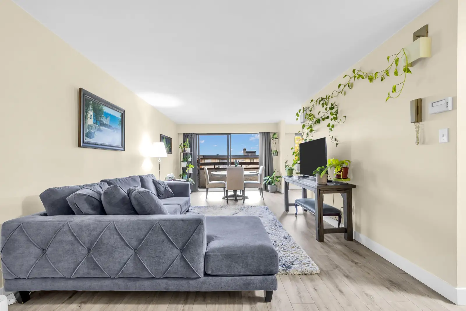 203 515 ELEVENTH STREET, New Westminster BC V3M 4G4