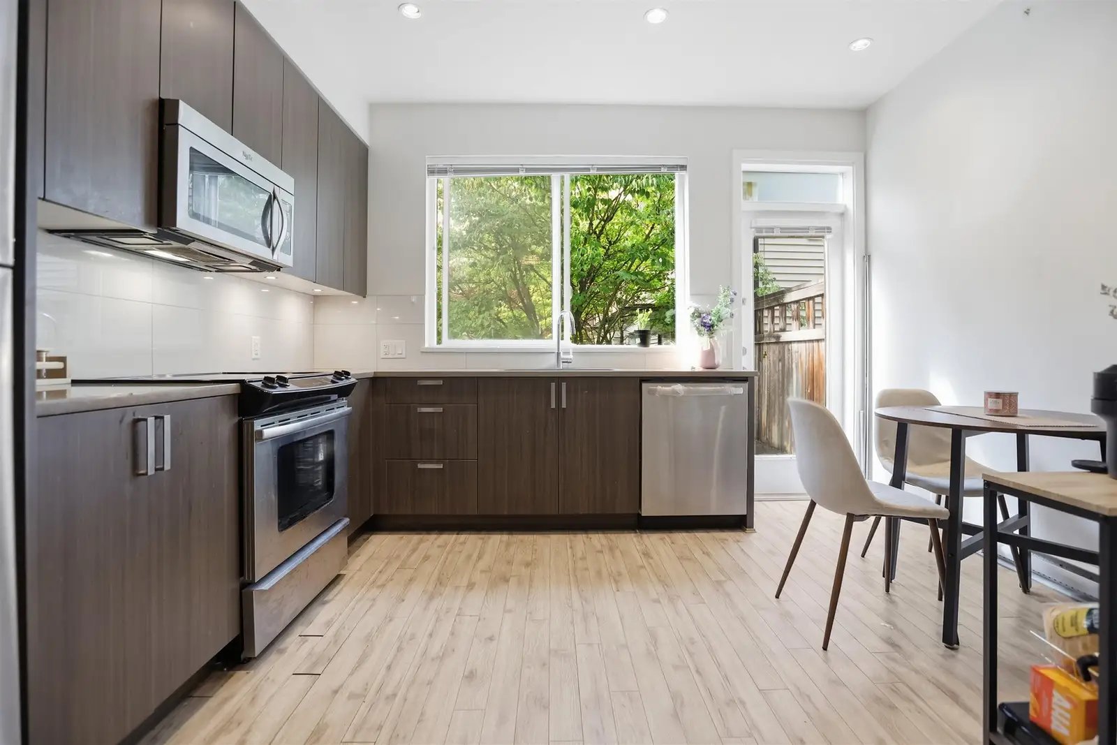 32 7458 BRITTON STREET, Burnaby BC V3N 3A5