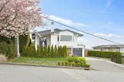 1388 KERFOOT ROAD, White Rock BC V4B 3L6
