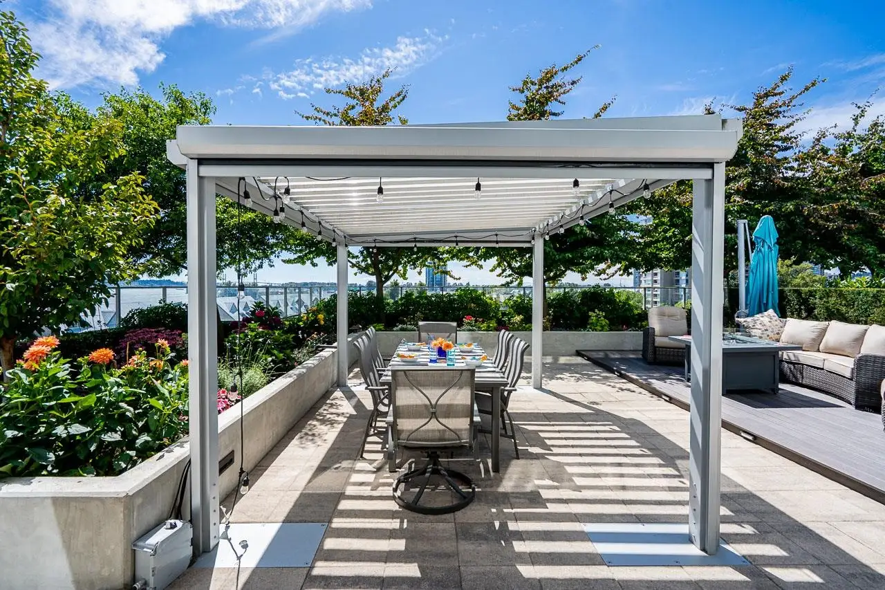 610 988 QUAYSIDE DRIVE, New Westminster BC V3M 0L5