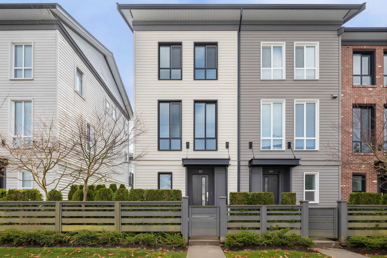 11 15938 27 AVENUE, Surrey BC V3Z 0T2