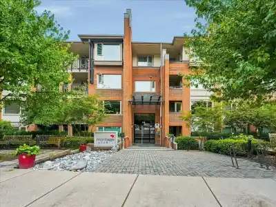 401 4728 DAWSON STREET, Burnaby BC V5C 0A9