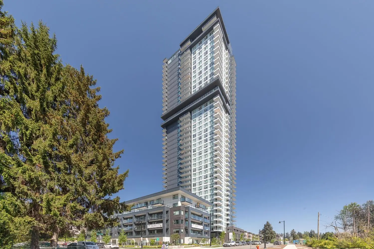 2404 537 COTTONWOOD AVENUE, Coquitlam BC V3J 0S4