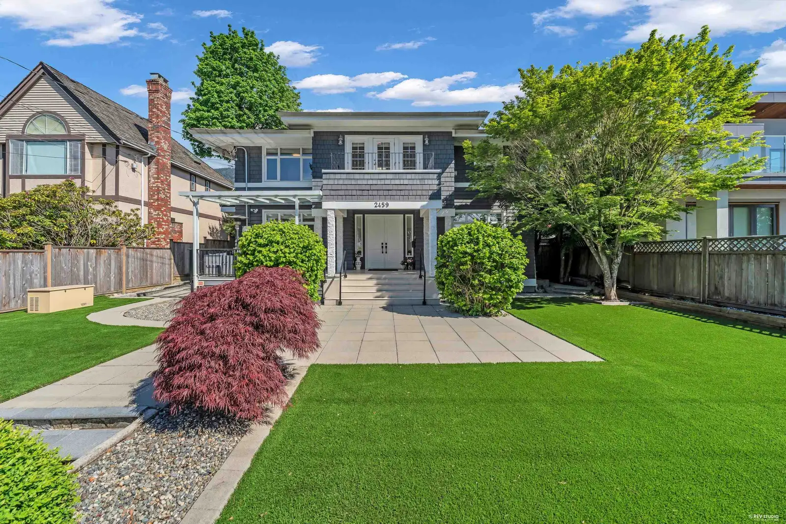 2459 MATHERS AVENUE, West Vancouver BC V7V 2H9